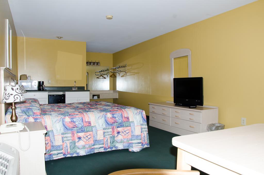 Key West Inn - Childersburg Стая снимка